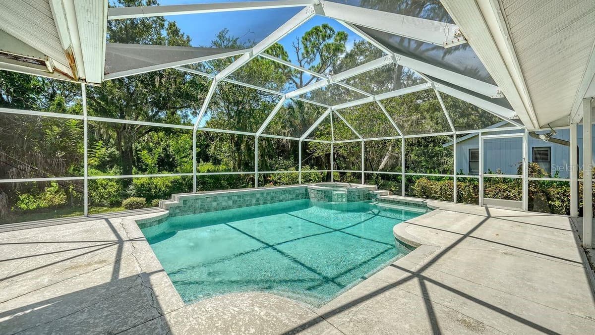 4481 OAK VIEW DRIVE — photo 35 of 48