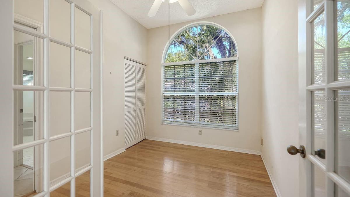 4481 OAK VIEW DRIVE — photo 29 of 48