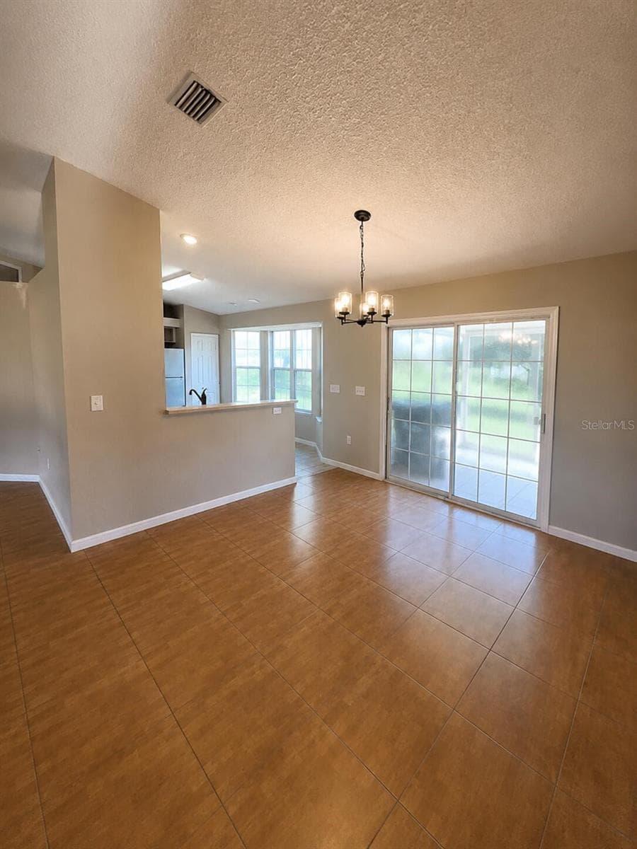 8129 117TH LOOP — photo 11 of 22