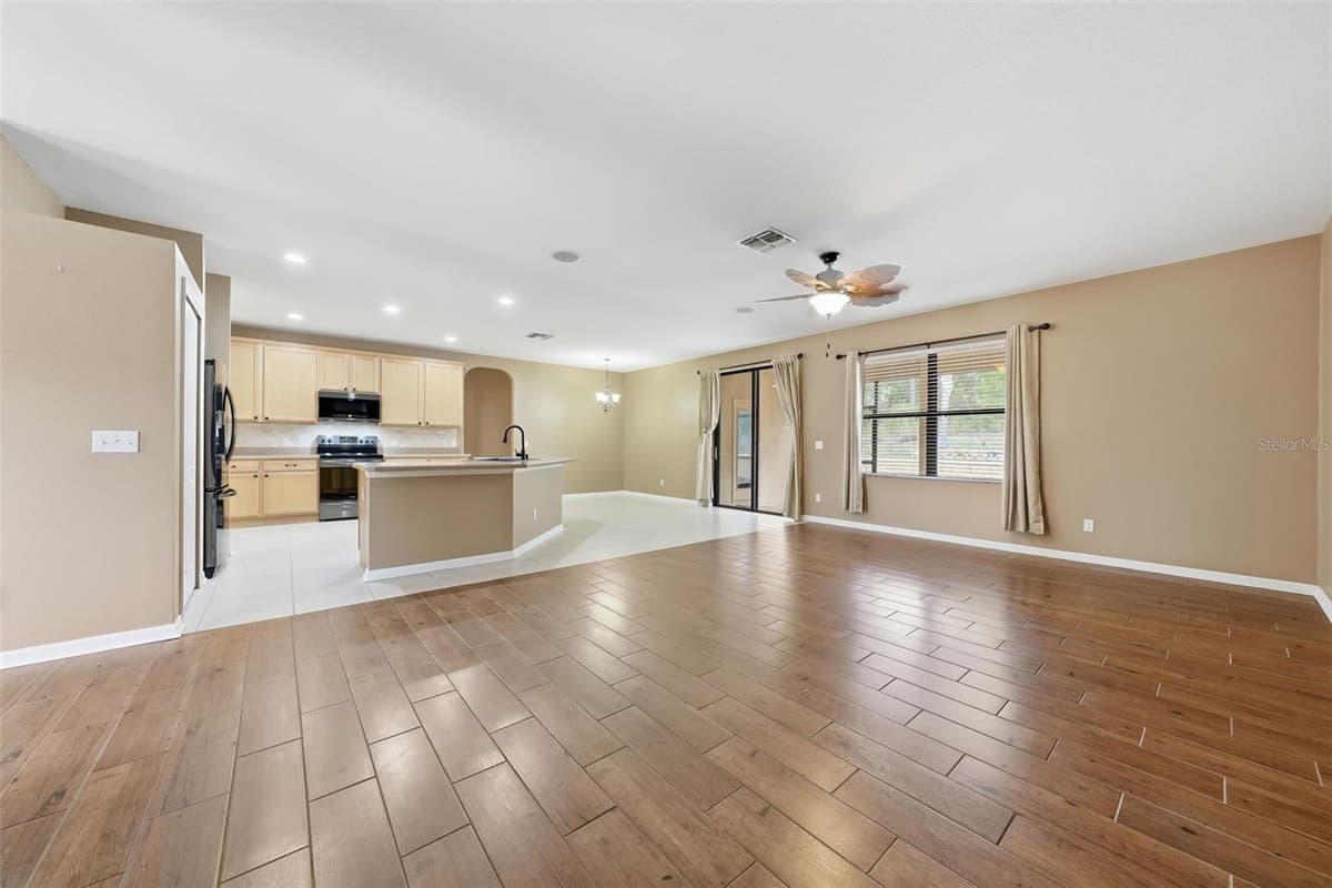9269 SAPONARIA DRIVE — photo 22 of 73