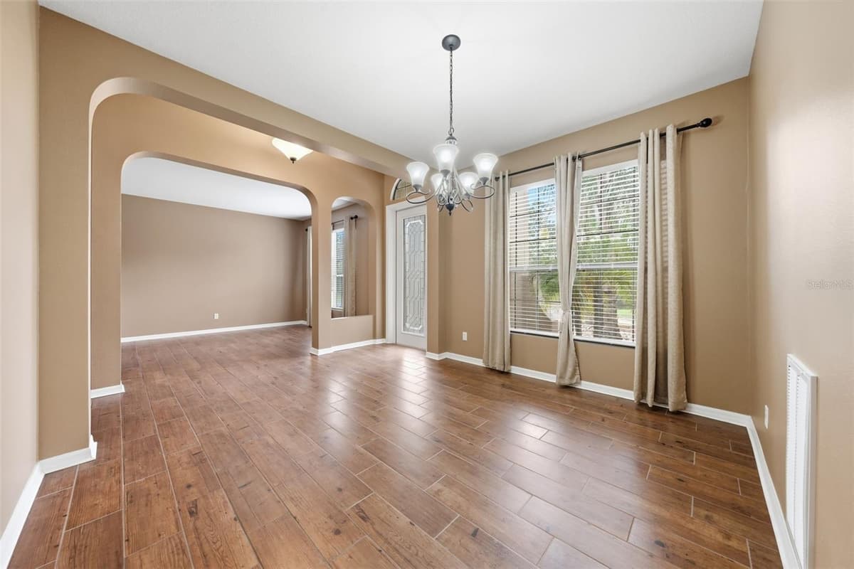 9269 SAPONARIA DRIVE — photo 14 of 73