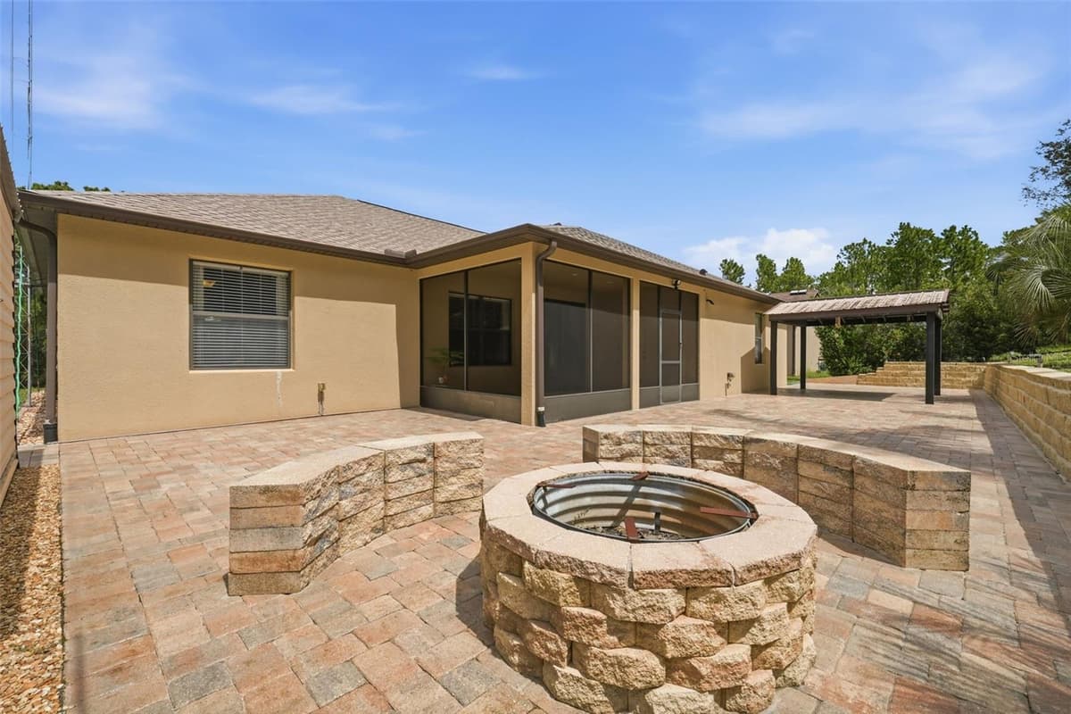 9269 SAPONARIA DRIVE — photo 9 of 73