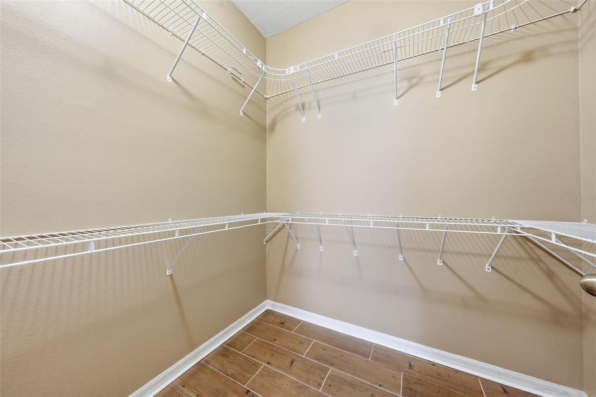 9269 SAPONARIA DRIVE — photo 29 of 73