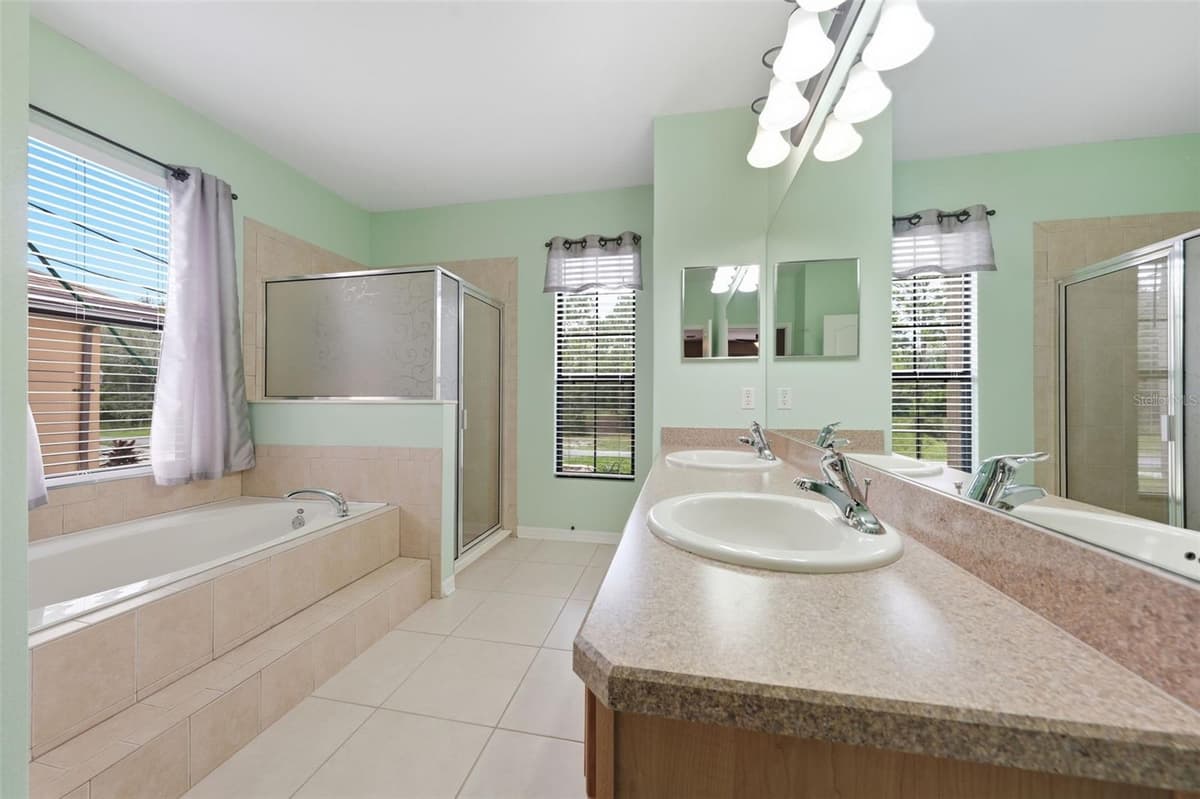 9269 SAPONARIA DRIVE — photo 30 of 73