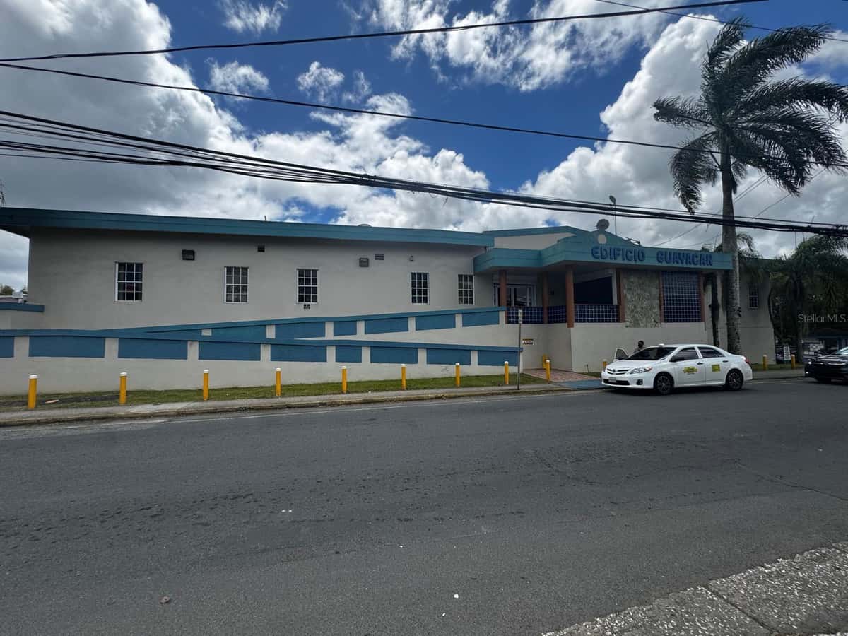 204 CALLE JULIO CINTRON