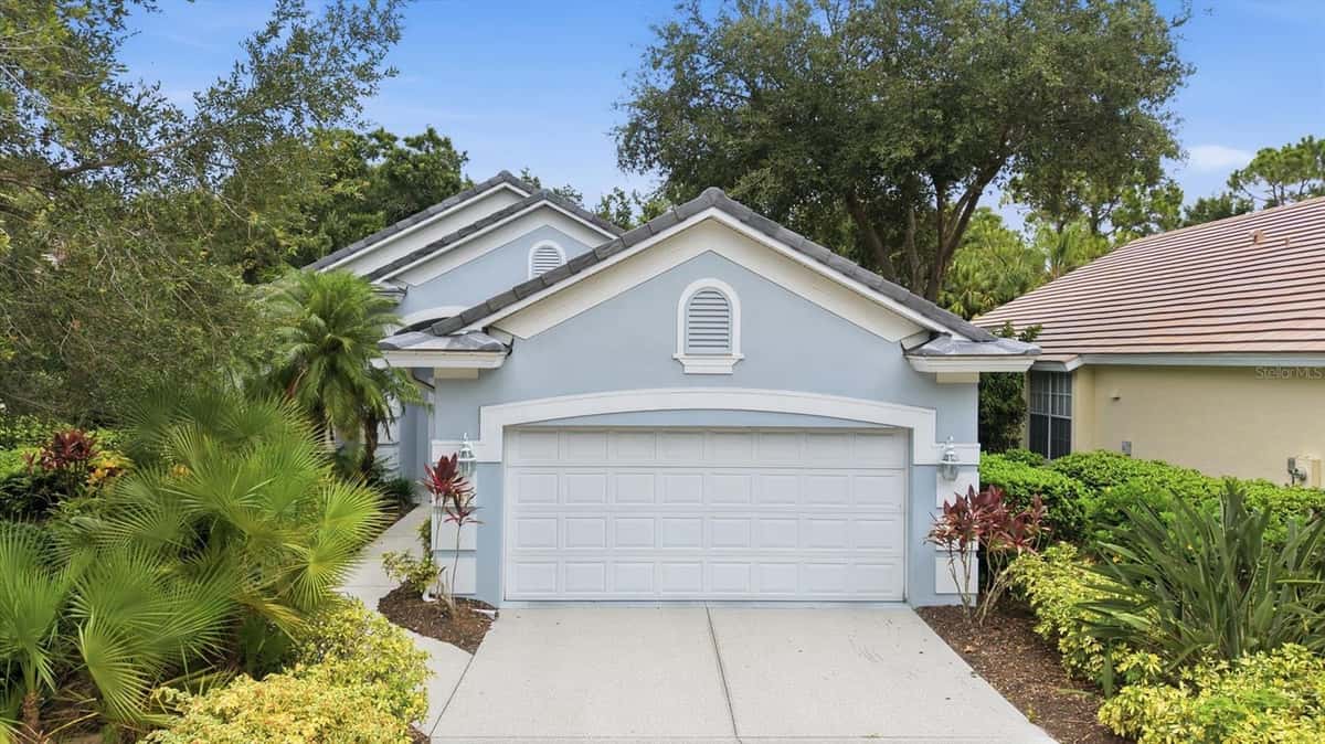 7147 PRESTWICK COURT