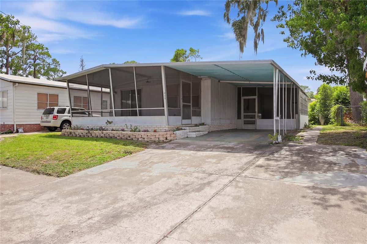 110 MAPLE DRIVE