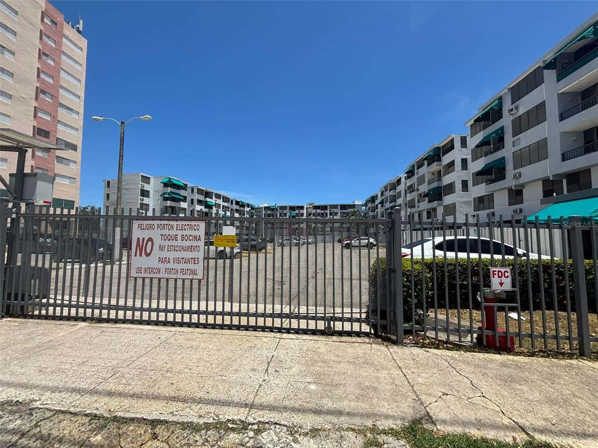 81 Mayaguez Street Apt 32 CONDO FRENCH PLAZA