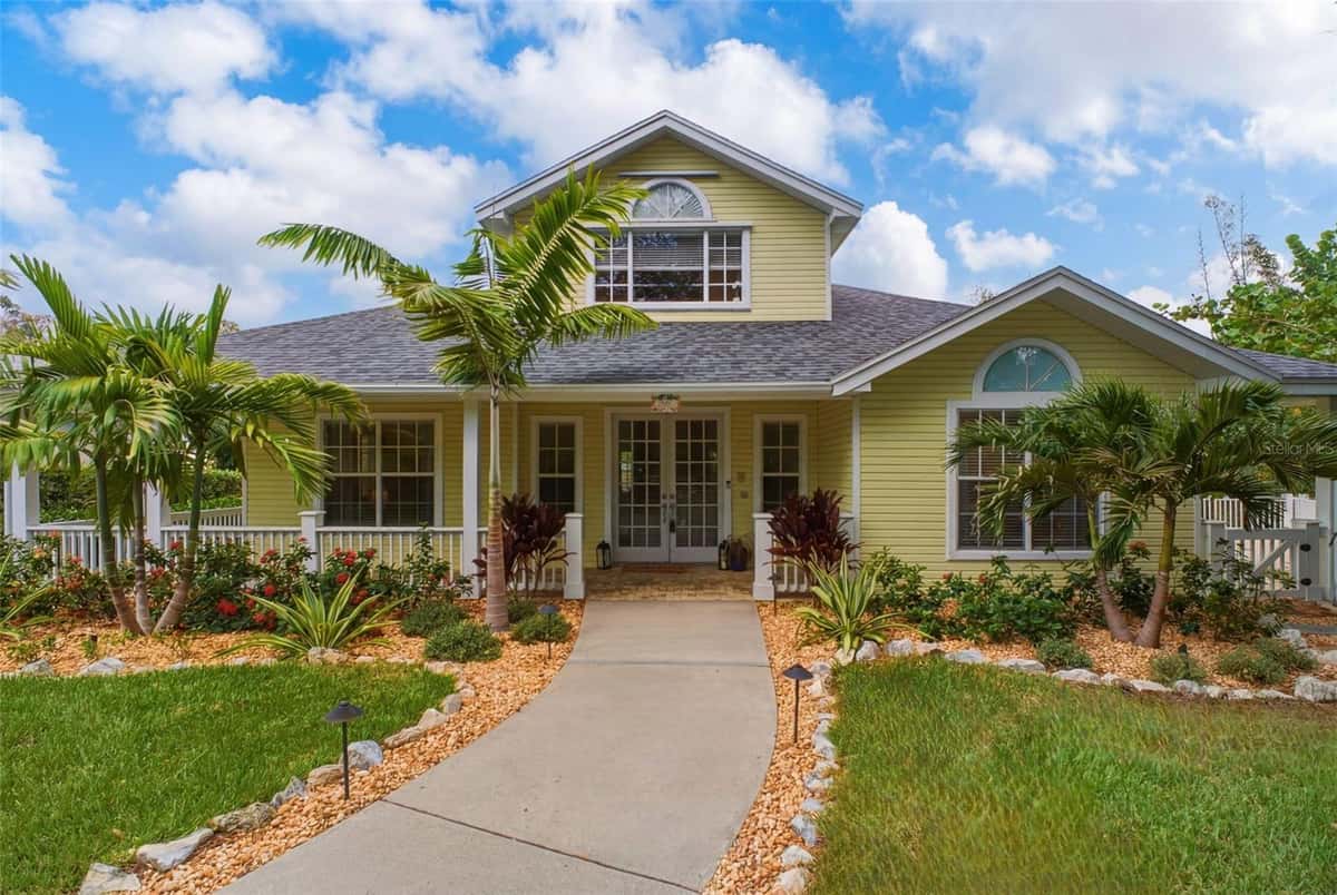 266 FLORIDA BOULEVARD