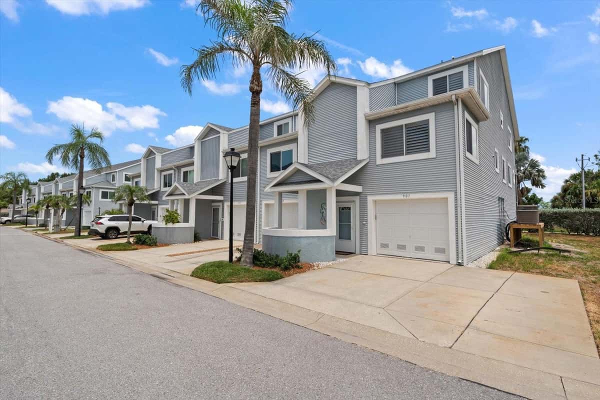 901 HARBOUR HOUSE DRIVE