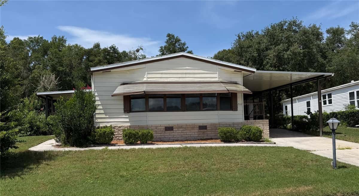2532 AMYRIS COURT
