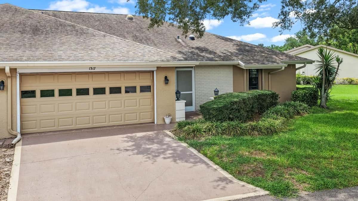 1317 LELAND DRIVE