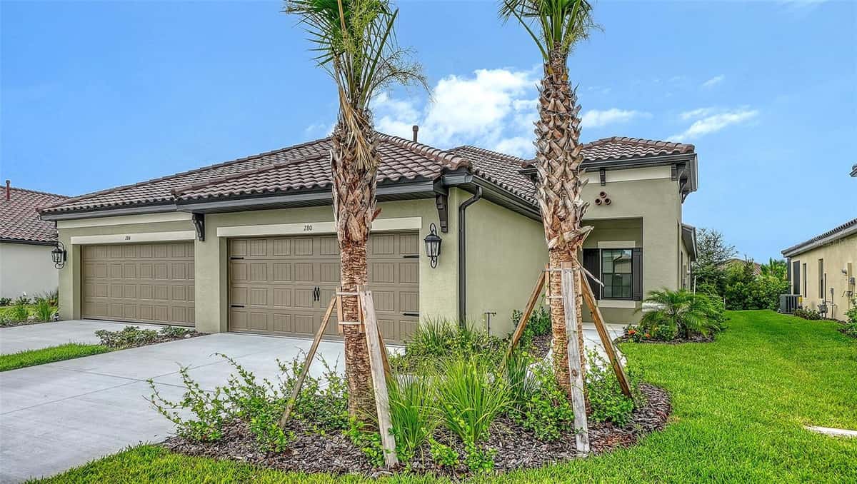 280 ALTAMURA CIRCLE
