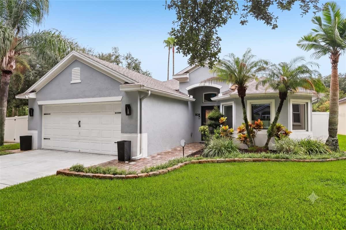 19009 FALCONS PLACE
