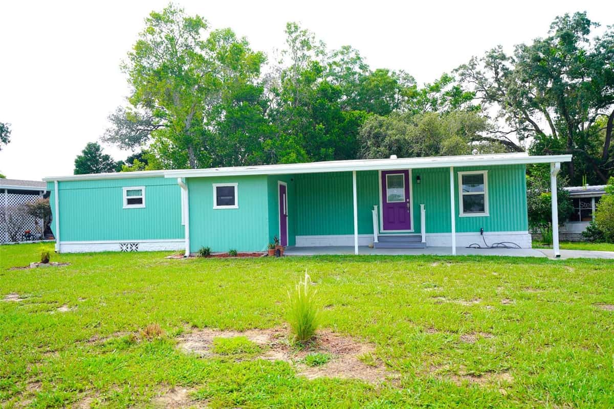 8114 WESTERN CIRCLE DRIVE