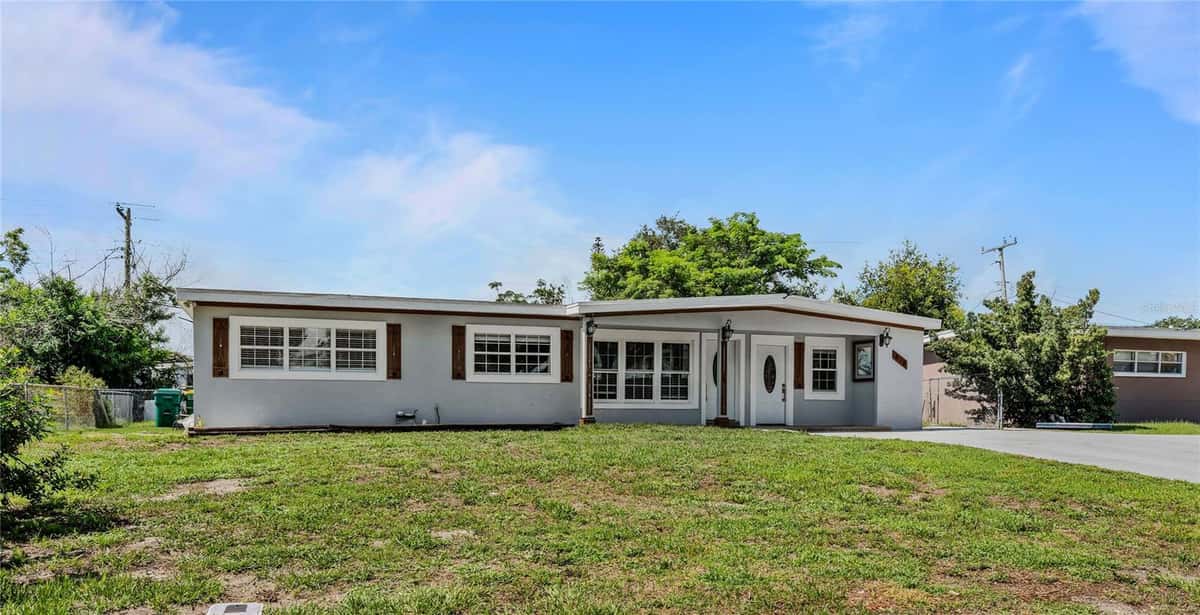 815 HIGHLAND DRIVE
