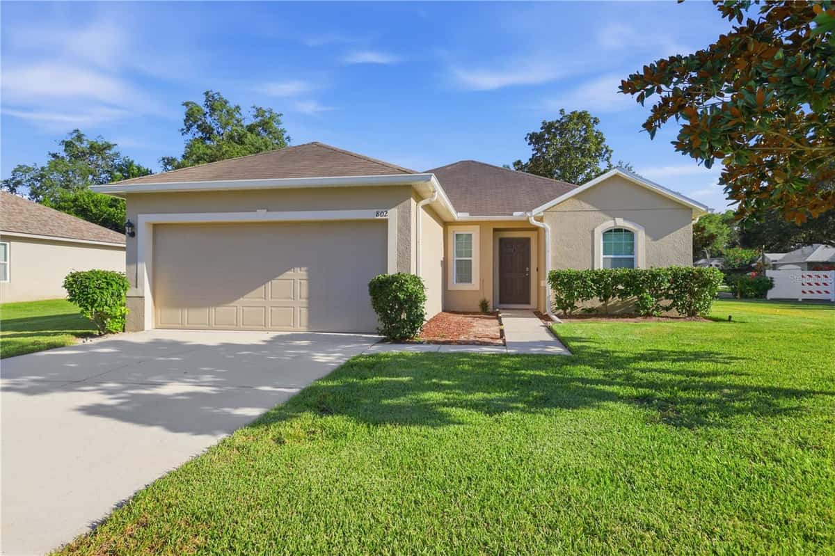 802 GRAND PARK COURT