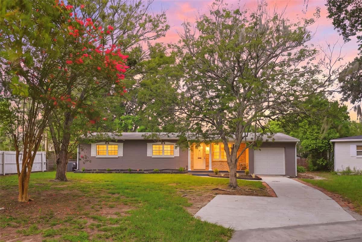 724 BRAIDWOOD LANE