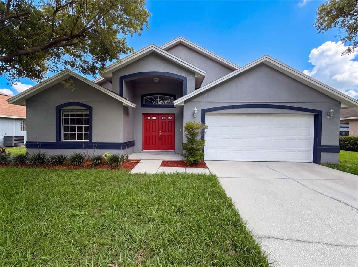 721 SUNBURST COVE LANE