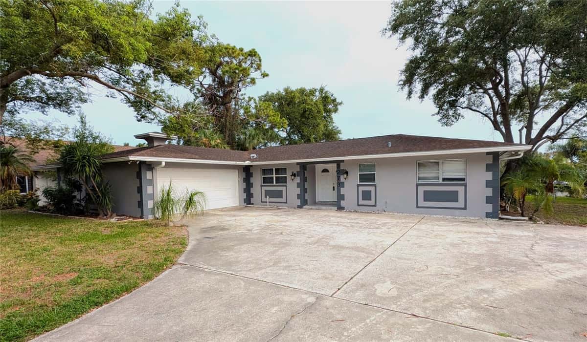 3273 HARBOR LAKE DRIVE
