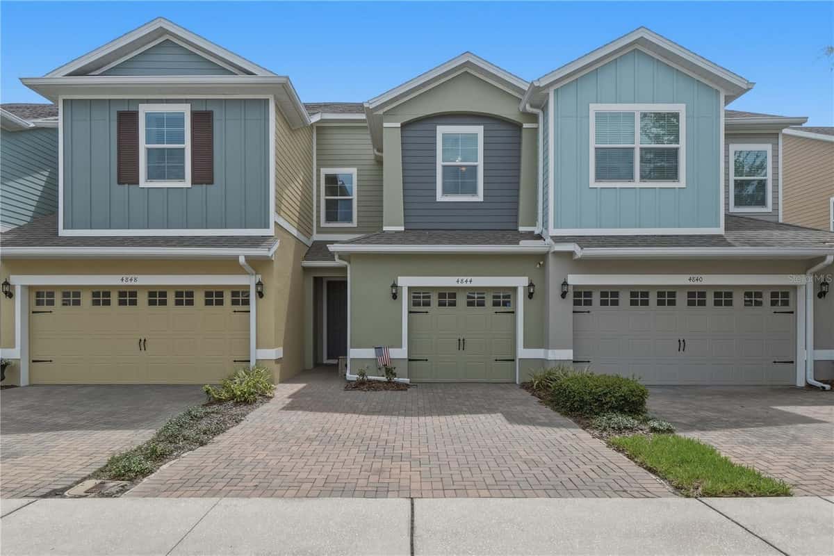 4844 CLIVEDEN LOOP