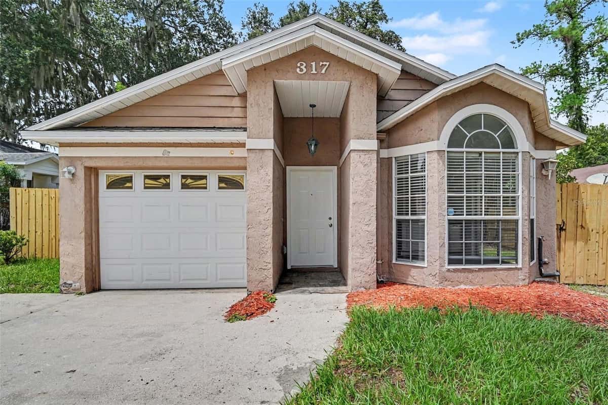 317 MCCOY VILLAGE COURT